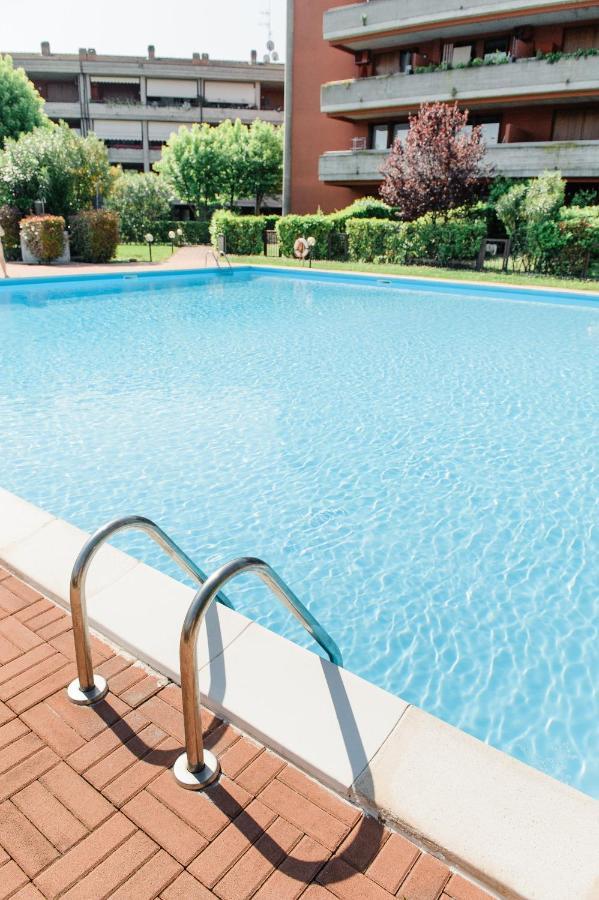 Appartamento Afrodite Desenzano del Garda Exterior foto